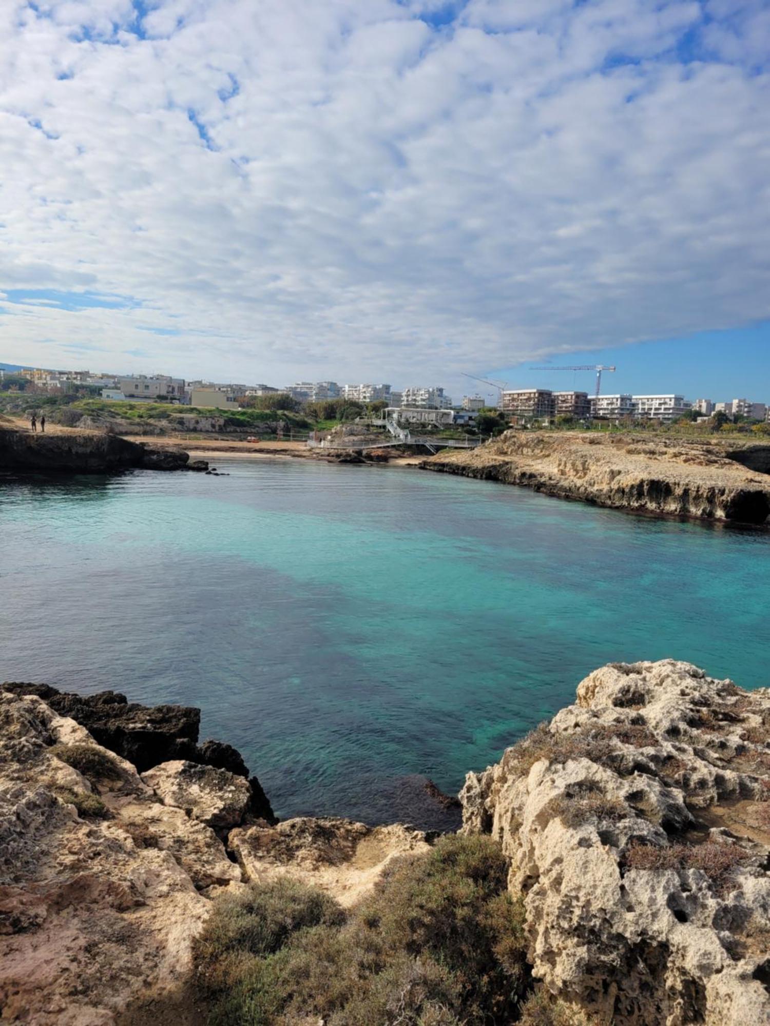 Cala Paradiso Монополі Екстер'єр фото